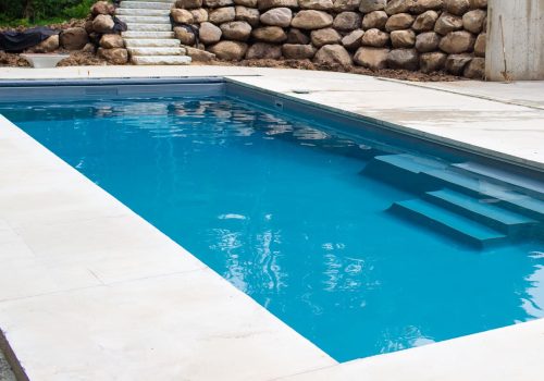 ImaginePools_Celebration_40_ReefBlue_US_2018-1